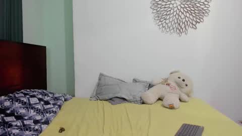 700 pm Washington time online show from 02.20.25