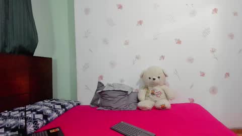 700 pm Washington time online show from 03.06.25