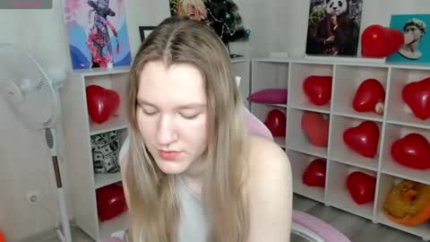Snapshot of mariel_brown chatting on 02.12.25 mariel_brown online show from 02.12.25