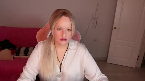 mariemlui online show from 10.11.25