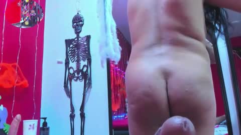 MARIHAM AND MURATH online show from 10.25.25