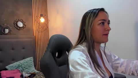 mariiajose_cruz online show from 02.11.26