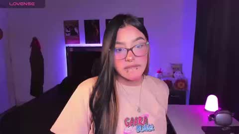 Mariana Hasper online show from 02.28.26