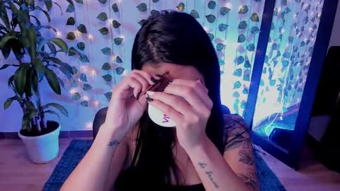 Snapshot of mariianadiaz1_ chatting on 02.28.25 Maryyy online show from 02.28.25