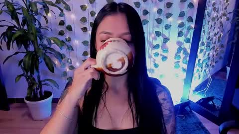 Snapshot of mariianadiaz1_ chatting on 03.10.25 Maryyy online show from 03.10.25