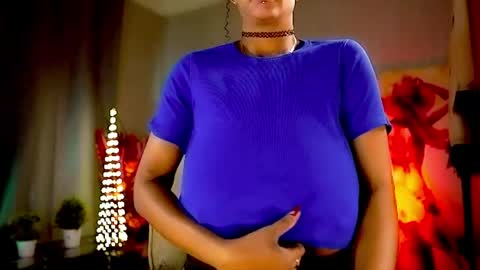 Nikita - Scroll down and read my bio please. New Pictures in Bio online show from 05.21.26
