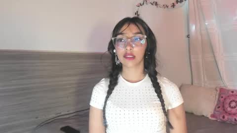 Luna Dulk online show from 09.14.25