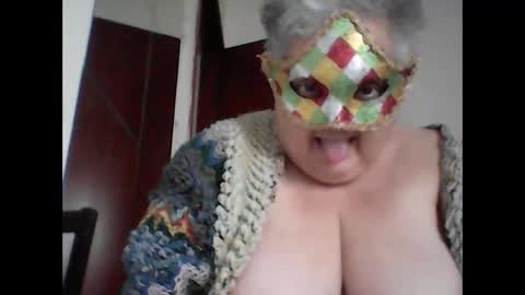 Snapshot of marilu64 chatting on 01.19.25 marilu64 online show from 01.19.25