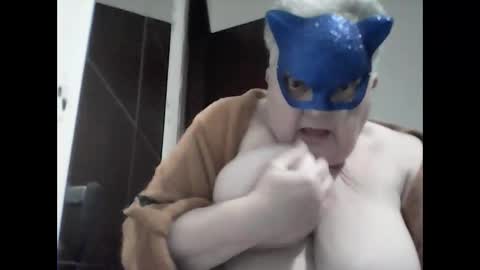 Snapshot of marilu64 chatting on 02.19.25 marilu64 online show from 02.19.25