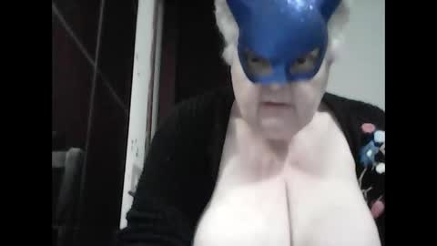 marilu64 online show from 11.23.25