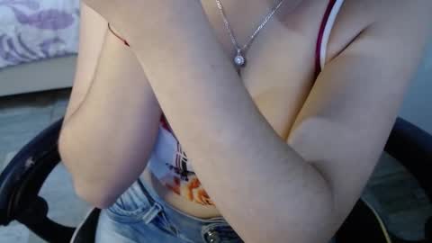 Snapshot of marilyn_lil chatting on 02.21.25 Marilyn online show from 02.21.25