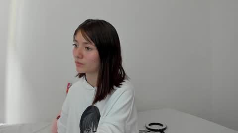 Snapshot of marin_kitoko chatting on 02.08.25 Marin kitoko online show from 02.08.25