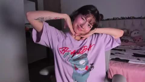 Snapshot of marin_kitoko chatting on 09.12.25 Marin kitoko online show from 09.12.25