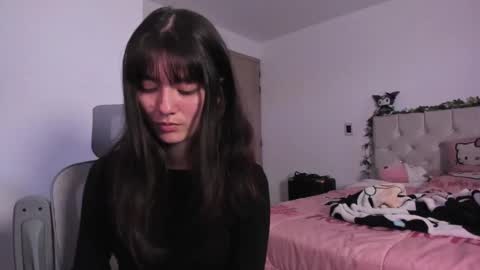 Snapshot of marin_kitoko chatting on 09.24.25 Marin kitoko online show from 09.24.25