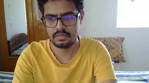 Snapshot of marinavine chatting on 10.02.25 The SHY UncutBoy online show from 10.02.25