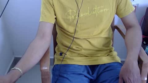 Snapshot of marinavine chatting on 02.22.26 The SHY UncutBoy online show from 02.22.26