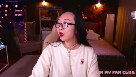 Snapshot of marine_vact chatting on 12.25.24 Marine  online show from 12.25.24