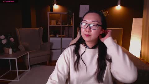 Snapshot of marine_vact chatting on 01.27.25 Marine  online show from 01.27.25