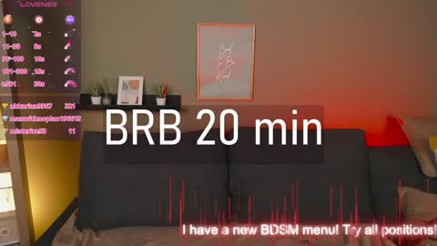 Snapshot of marine_vact chatting on 01.29.25 Marine  online show from 01.29.25