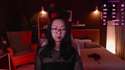 Snapshot of marine_vact chatting on 09.21.25 Marine  online show from 09.21.25