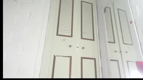 Snapshot of mariposahorny chatting on 12.15.24 Nathaly online show from 12.15.24