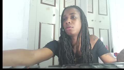 Snapshot of mariposahorny chatting on 12.19.24 Nathaly online show from 12.19.24