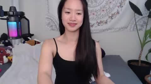 Snapshot of marissapeach chatting on 06.20.26 MarissaPeach online show from 06.20.26