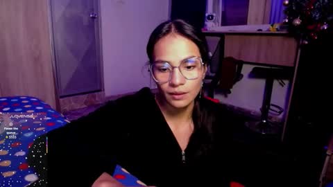 Snapshot of maritza_ferrerr chatting on 11.29.25 Maritza Ferrer -Samara Beltran online show from 11.29.25