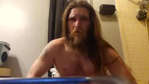 Snapshot of marius02385 chatting on 01.24.25 marius02385 online show from 01.24.25