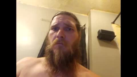 Snapshot of marius02385 chatting on 01.25.25 marius02385 online show from 01.25.25