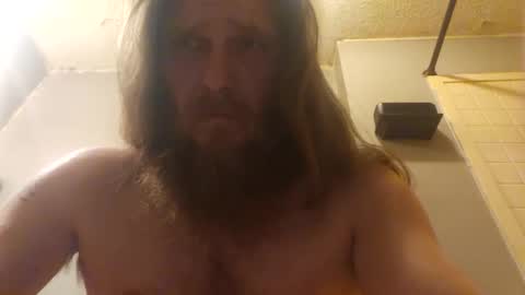 Snapshot of marius02385 chatting on 01.16.26 marius02385 online show from 01.16.26