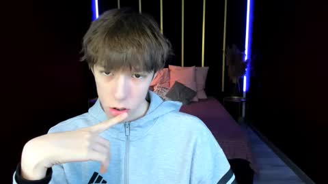 Snapshot of mark_branston chatting on 02.15.26 Mark online show from 02.15.26