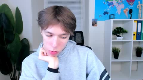 Mark online show from 04.11.26