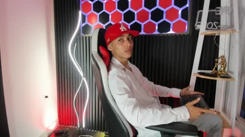 mark_diiaz online show from 05.25.26