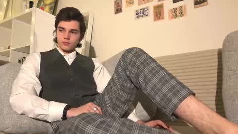 Mark online show from 11.27.25