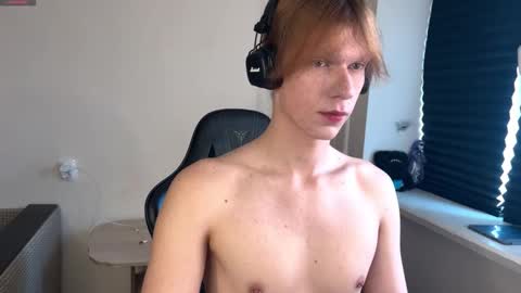 Snapshot of markcarthy chatting on 11.18.25 Mark online show from 11.18.25