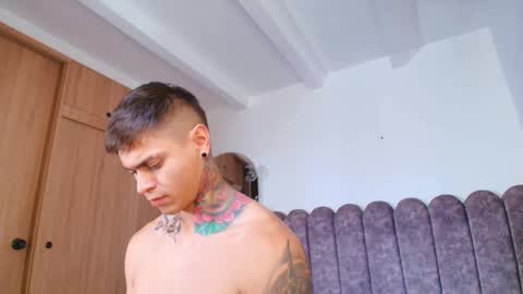 Sebastian online show from 12.04.25