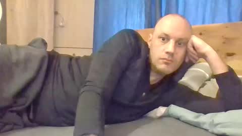 markus_7 online show from 09.28.25