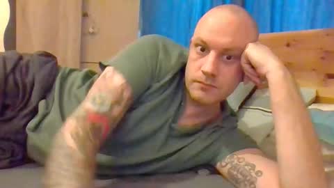 markus_7 online show from 12.16.25