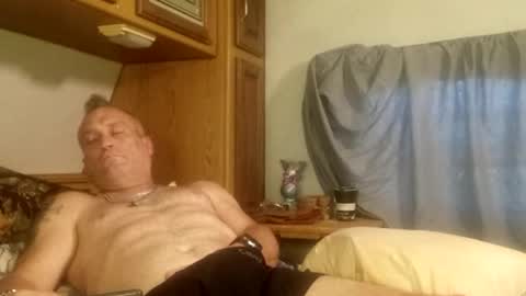 markymark101825061 online show from 12.20.25