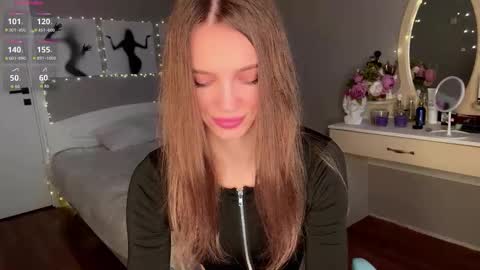 Maja online show from 03.30.26