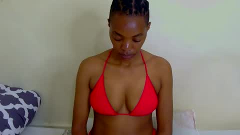 Snapshot of marly_babe chatting on 02.13.26 Marly online show from 02.13.26