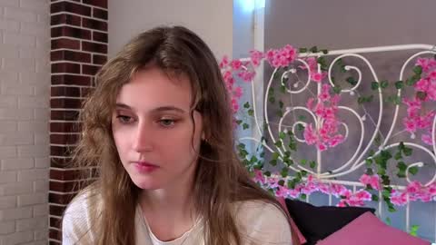 Snapshot of marquitamergel chatting on 04.08.26 Andriella online show from 04.08.26