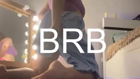 marry_evans_ online show from 11.02.25