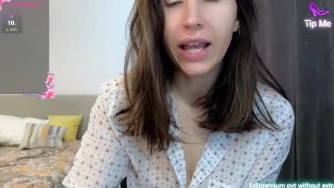 marrycolins online show from 09.15.25