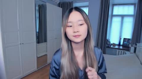 Snapshot of marrysammarry chatting on 11.15.25 Leti online show from 11.15.25