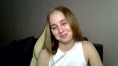 Snapshot of marryvi chatting on 02.24.26 marryvi online show from 02.24.26