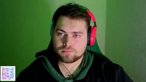 Snapshot of mars_si chatting on 12.15.25 Mars online show from 12.15.25