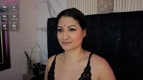 Snapshot of marscarlett chatting on 05.13.26 marscarlett online show from 05.13.26
