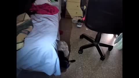 Snapshot of martamoontrans chatting on 10.29.25 martamoontrans online show from 10.29.25